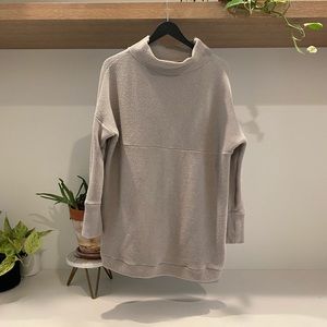 Light gray O’Neil ottoman oversized sweater